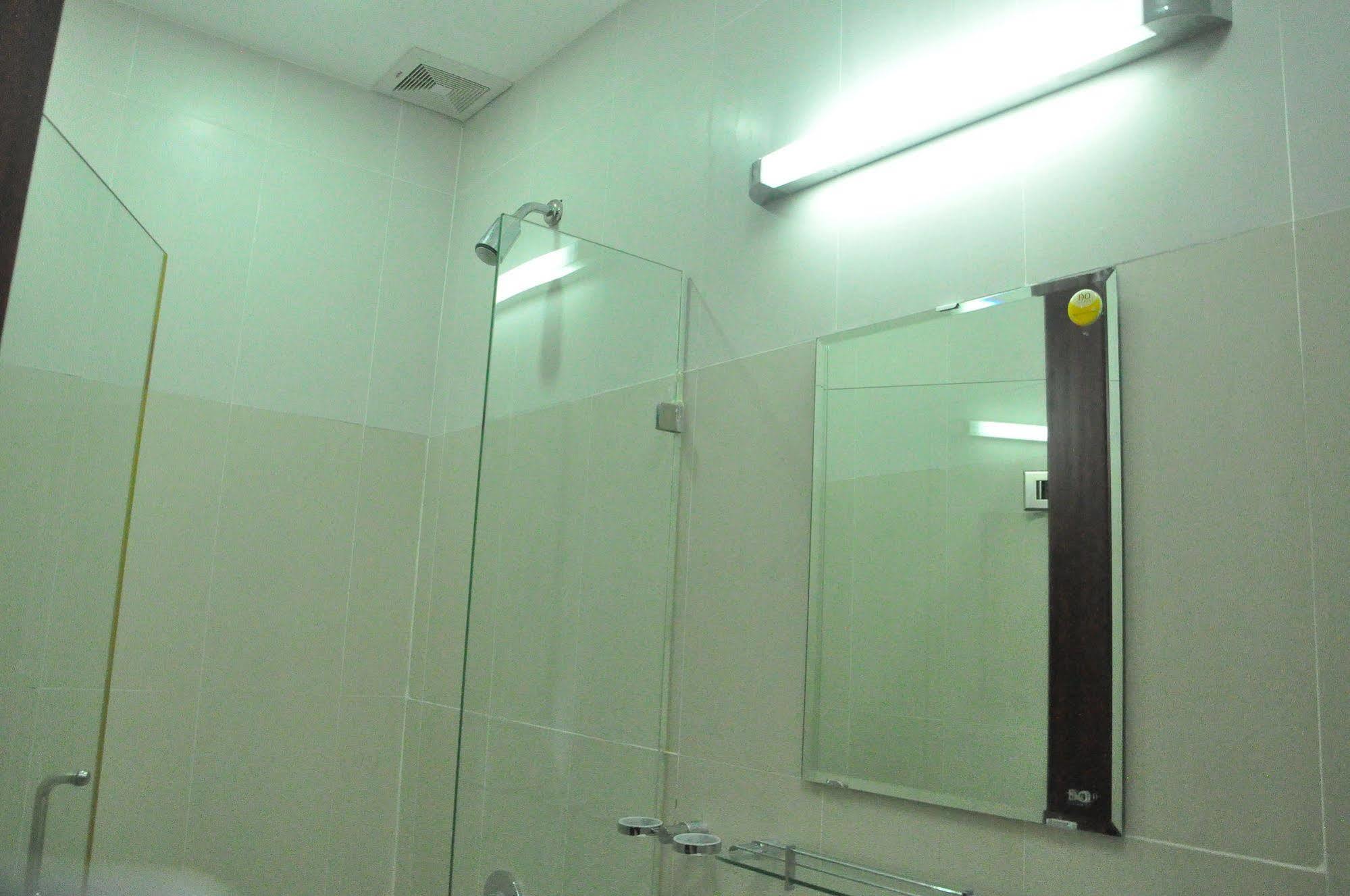 Poonsa Serviced Apartment Bandar Ho Chi Minh Luaran gambar